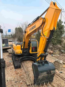 HYUNDAI 305 2 1
